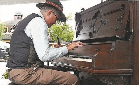 The Taylor Series at Christ Episcopal Church invites you to a concert of Jerry Perrine